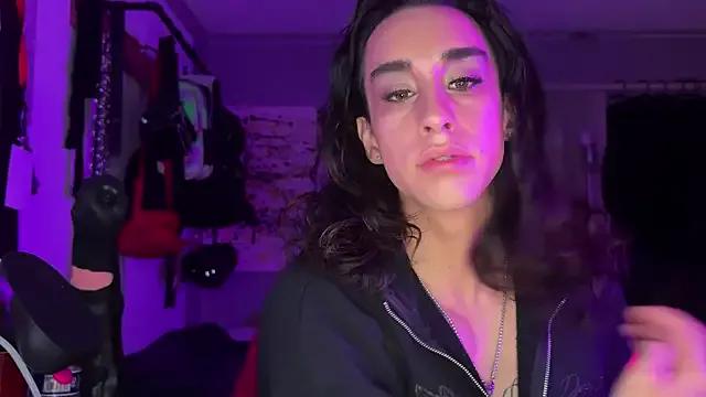 xoFrankie — Mommy Vote link in bio