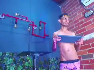 christopher_latin_ from Chaturbate is Freechat