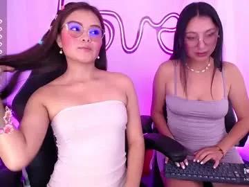 elisa_brow from Chaturbate is Freechat