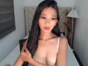 laura_leighxx from Chaturbate is Freechat