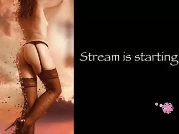 Freechat girls entertainers: Energize your senses with our matured streamers, who make messaging sweet and slutty at the same time.