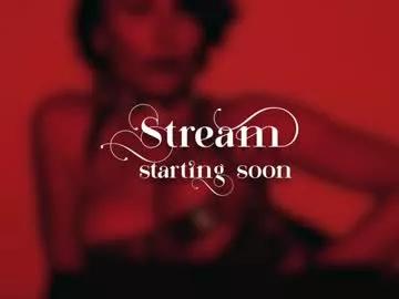 Freechat girls entertainers: Energize your senses with our matured streamers, who make messaging sweet and slutty at the same time.