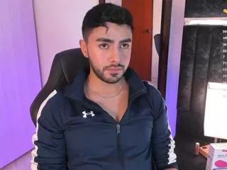 elvis_houston from Flirt4Free is Freechat