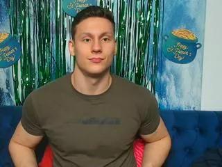 gino_leone from Flirt4Free is Freechat