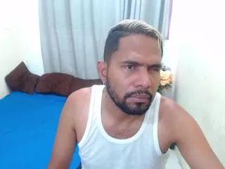 harold_moreno from Flirt4Free is Freechat