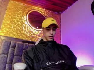 jackson_escobar from Flirt4Free is Freechat