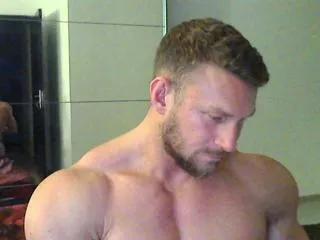 kevin_muscle from Flirt4Free is Freechat