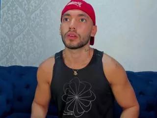 marco_andrey from Flirt4Free is Freechat