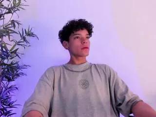 marlon_smiith from Flirt4Free is Freechat