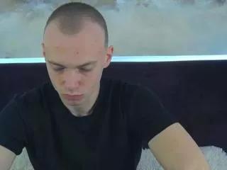 matt_di from Flirt4Free is Freechat