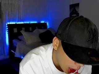 oliver_jisar from Flirt4Free is Freechat