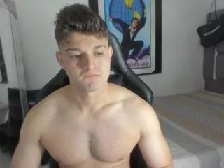 oliver_whitee from Flirt4Free is Freechat