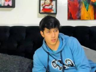 ryan_garden from Flirt4Free is Freechat