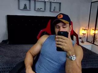 tyler_benz from Flirt4Free is Freechat