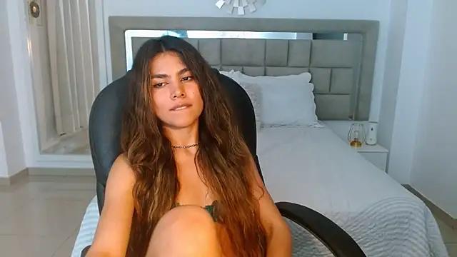 Amberr16 from StripChat is Freechat