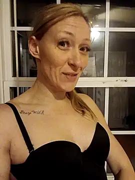 Ashphroditegemini from StripChat is Freechat