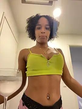 Black_Dolll from StripChat is Freechat