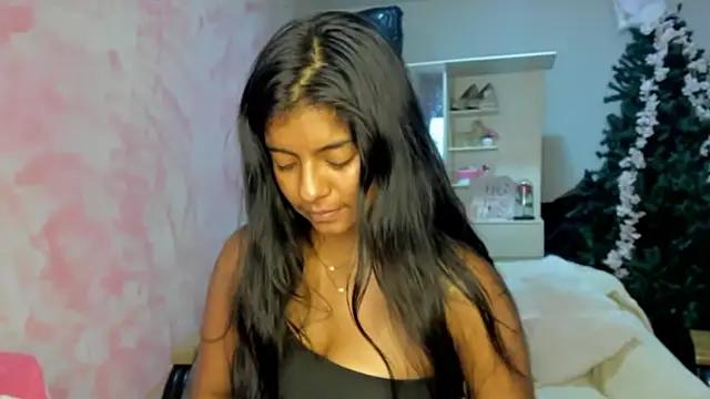 Danielaspencer2 from StripChat is Freechat