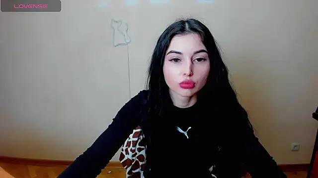 Emili_Grey from StripChat is Freechat