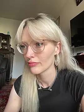 itscassyrose from StripChat is Freechat