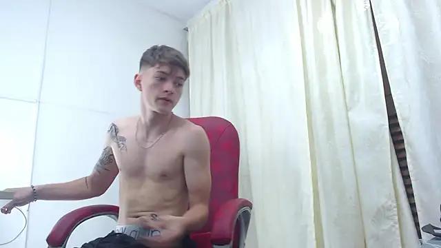 Jake_Davins from StripChat is Freechat