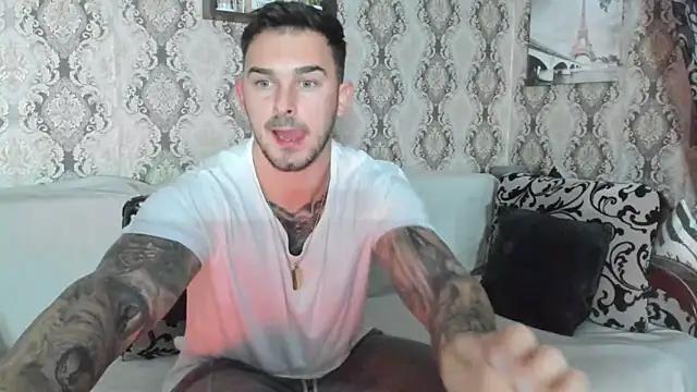 Jonmusclemaster from StripChat is Freechat