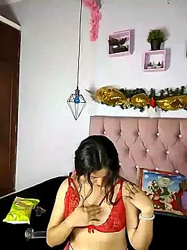 kathyy_fox from StripChat is Freechat