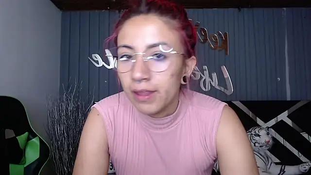 Larisa_a_ from StripChat is Freechat