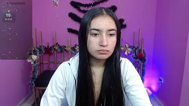 Liathomson_ from StripChat is Freechat