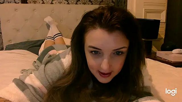 LucyLuxee19 from StripChat is Freechat