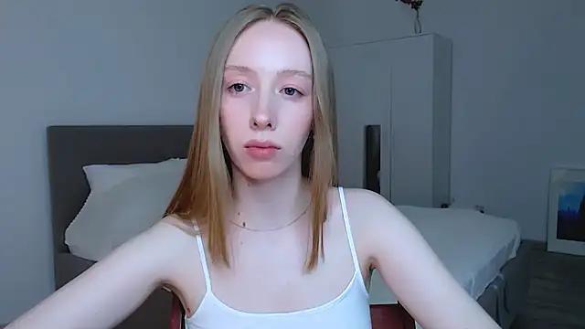 Luna_insniity from StripChat is Freechat