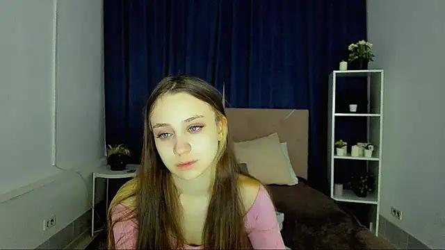 Maria_Hines from StripChat is Freechat