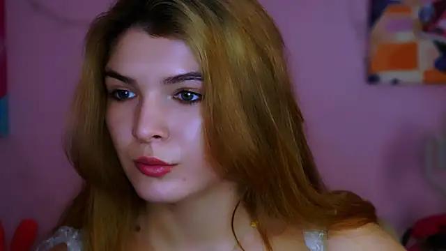 MaryMeson from StripChat is Freechat