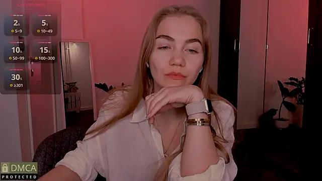 Michelle_Pfeiffer from StripChat is Freechat