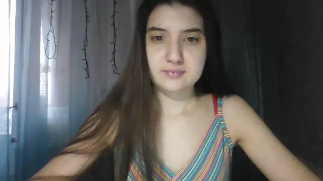 MilanesaGold28 from StripChat is Freechat