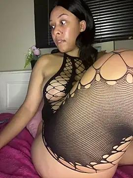 NicoleWilliam from StripChat is Freechat