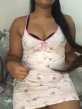 Rose_Olivia from StripChat is Freechat