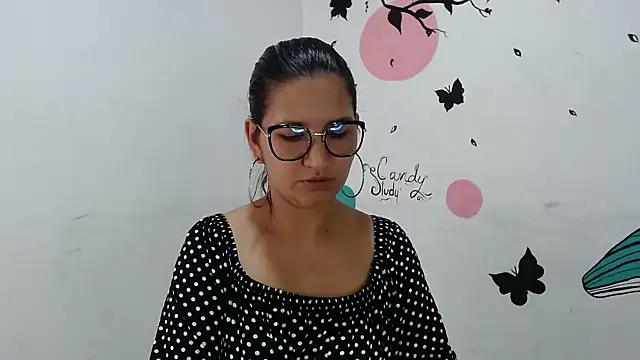 Skarleth_horny from StripChat is Freechat