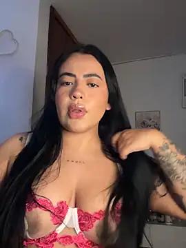 SluttyAinaxx from StripChat is Freechat