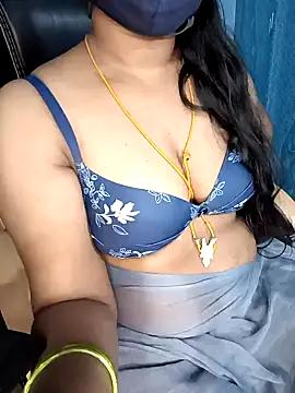 Tamil-hotwife from StripChat is Freechat