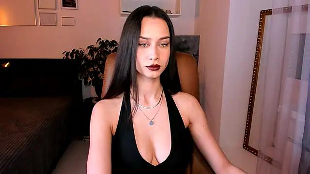 unaericaabistrong from StripChat is Freechat