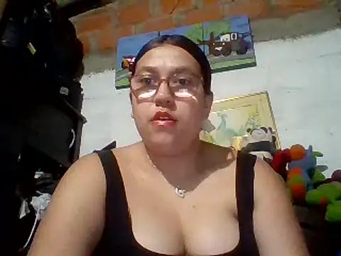 violeta_818 from StripChat is Freechat